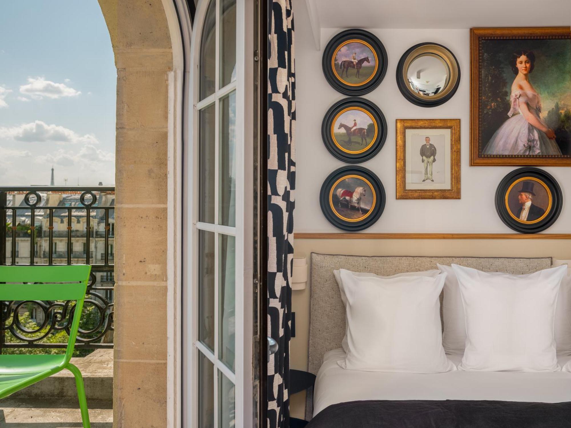 Solly Hotel Parijs