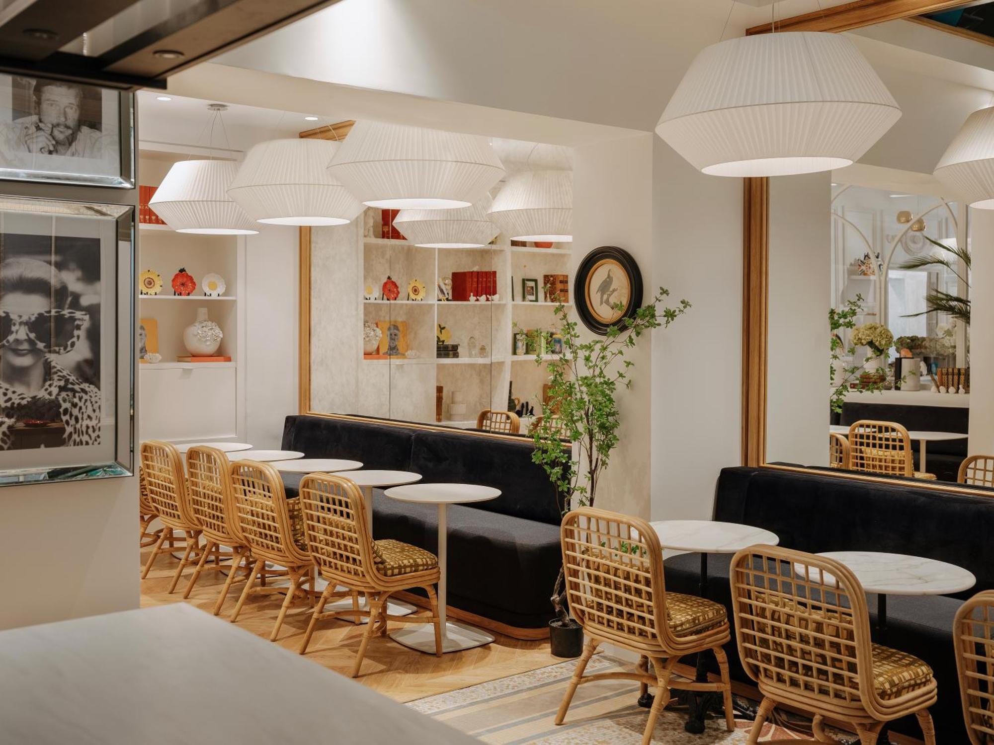 Solly Hotel Parijs